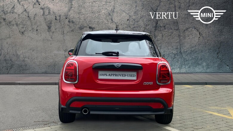 MINI Hatchback 1.5 Cooper Exclusive Premium 5dr Auto Petrol Hatchback